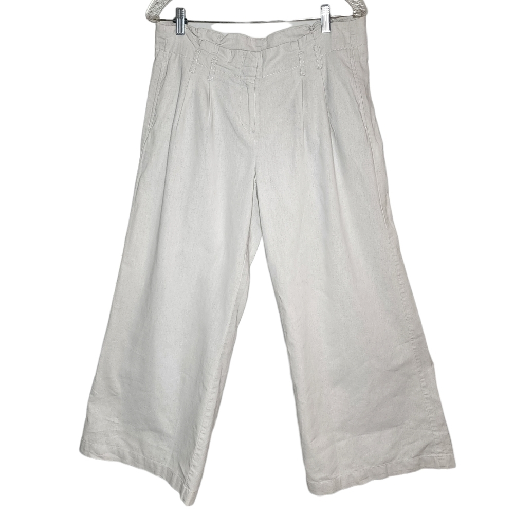 BCBG linen blend wide leg pants.